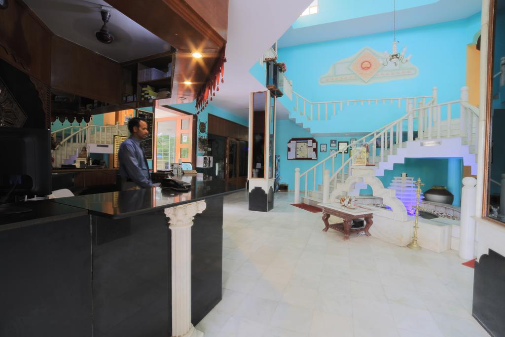 Hotel Maganji'S Маунт-Абу Экстерьер фото