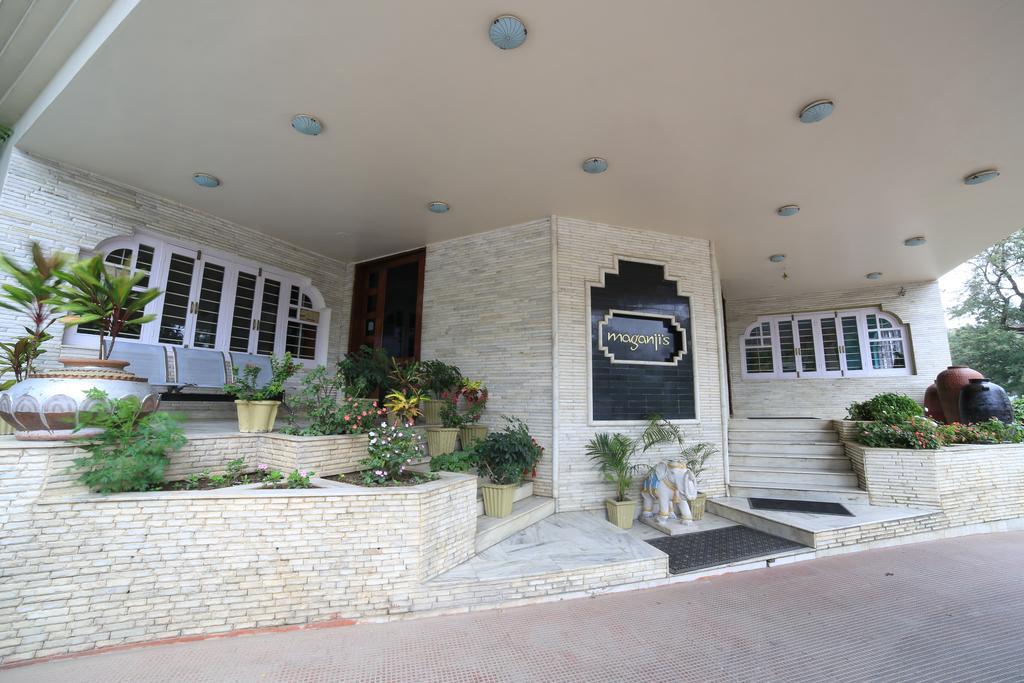 Hotel Maganji'S Маунт-Абу Экстерьер фото